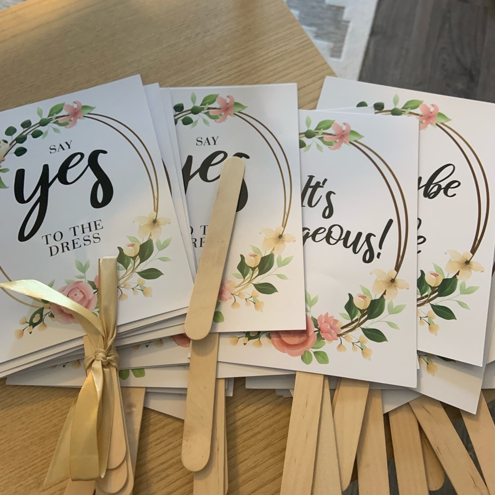 Say yes to the Dress Signs!
